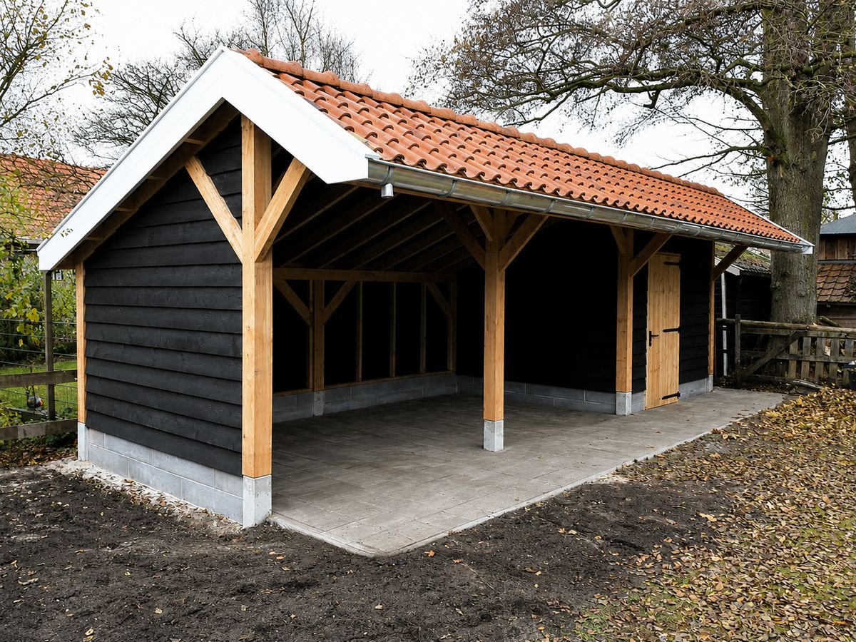 Kapschuur met Berging